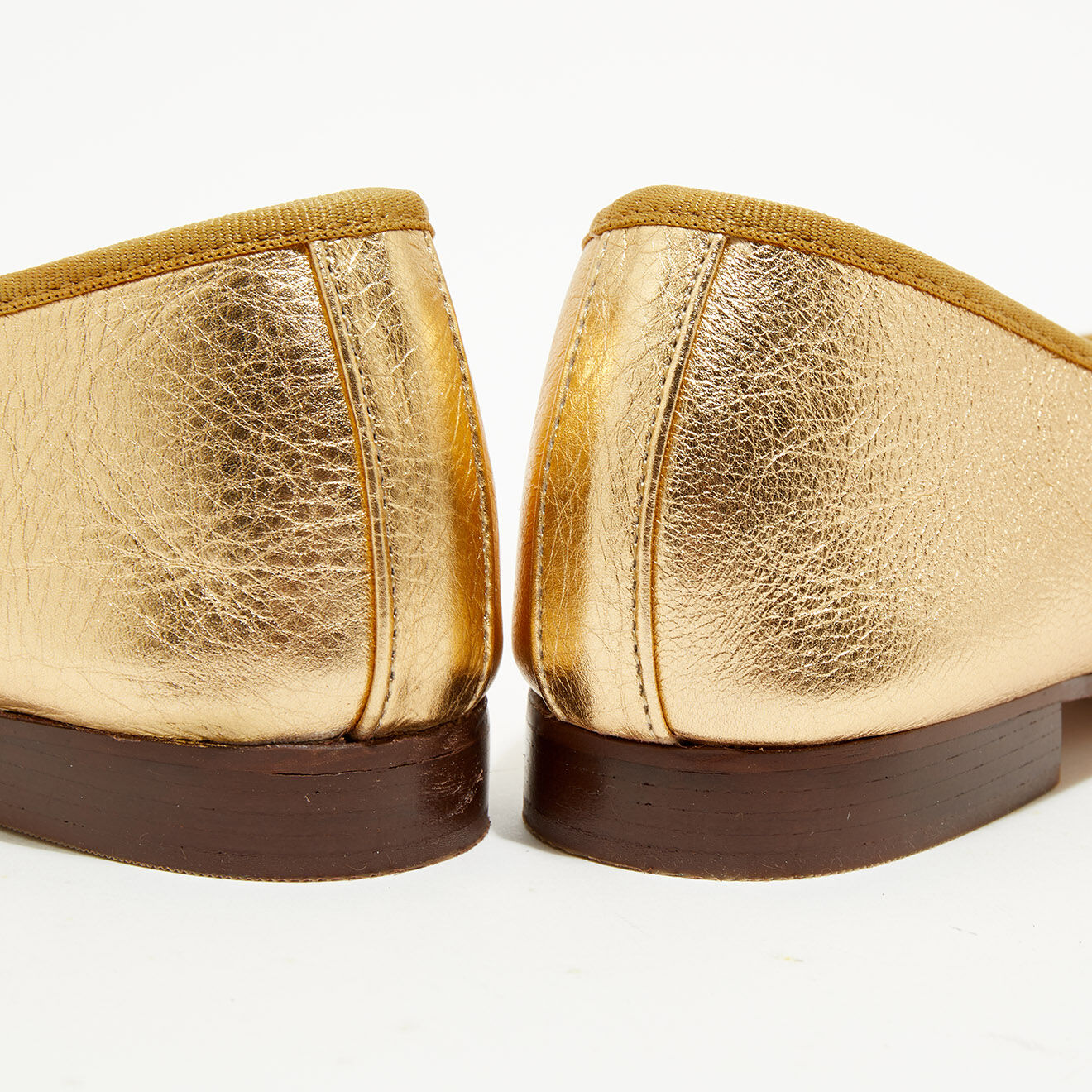 Quartier Latin Ballerines en Cuir irisé Jeanne dorées