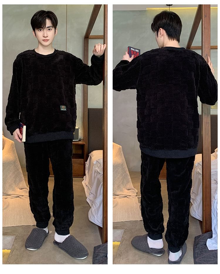 Jeony - Pyjamaset: Fleece Sweatshirt + Broek