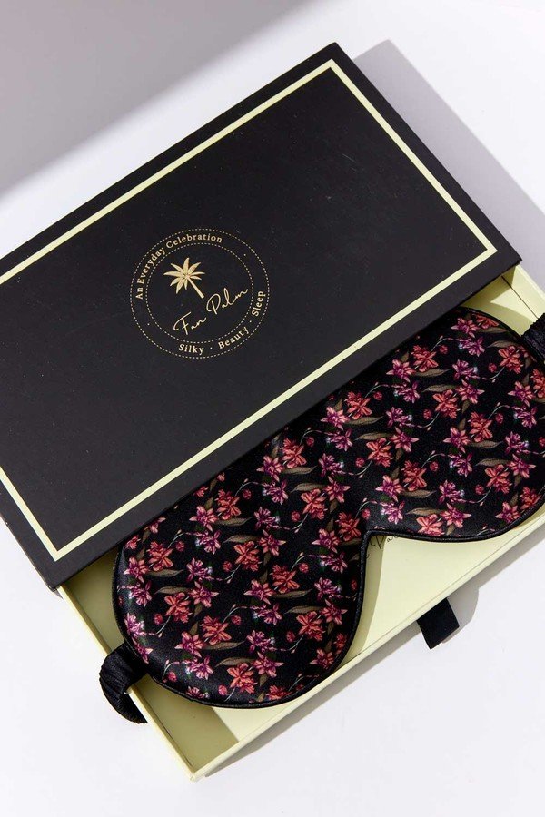 Fan Palm Sleeping Eye Mask Flawless Black 20x10cm