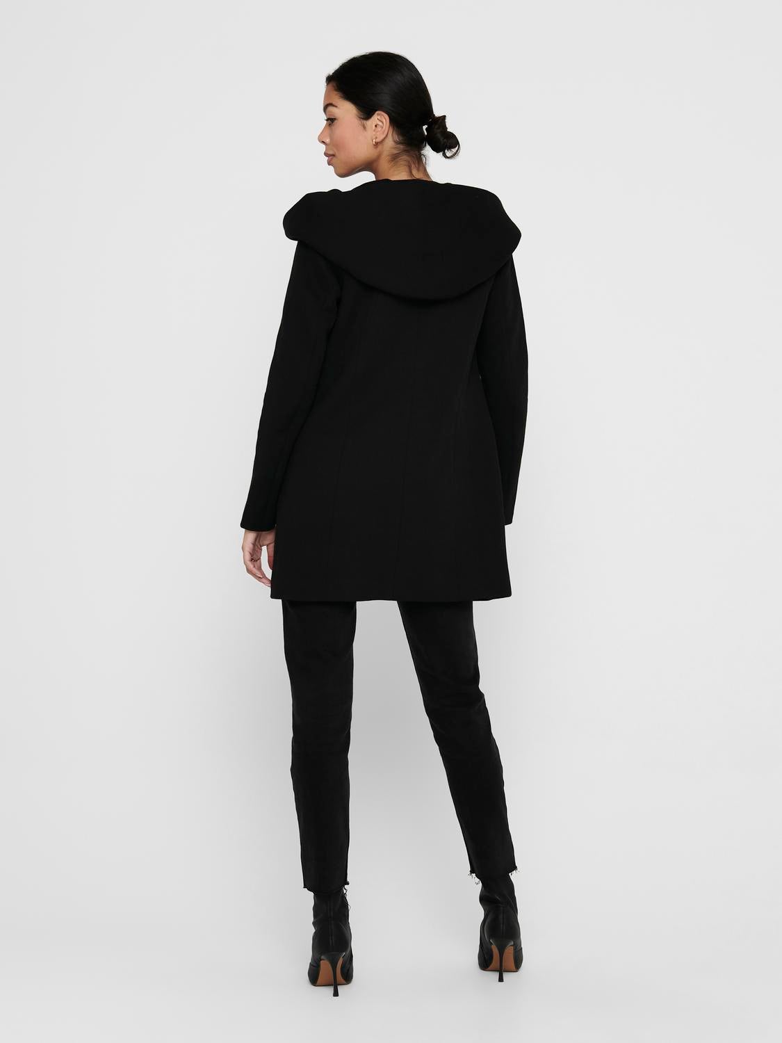 ONLSEDONA Mantel Black