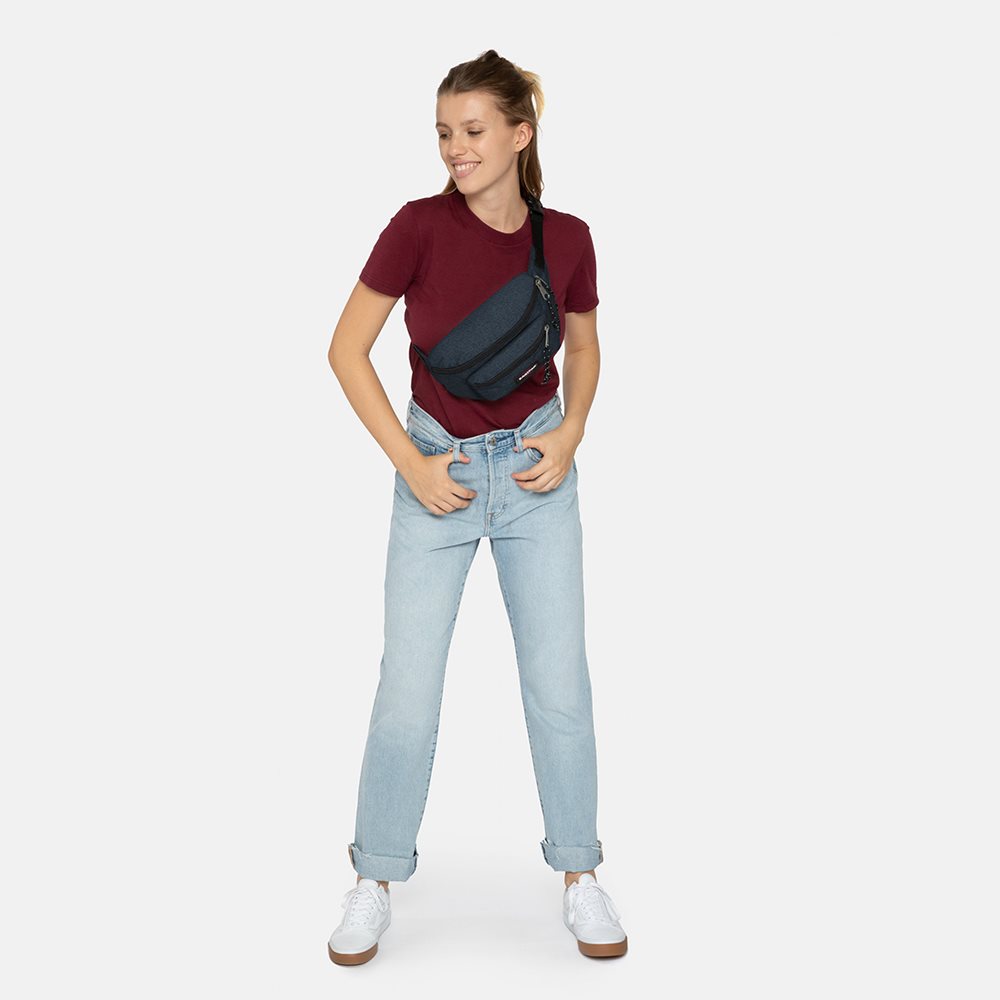 Eastpak Doggy Bag Heuptas triple denim