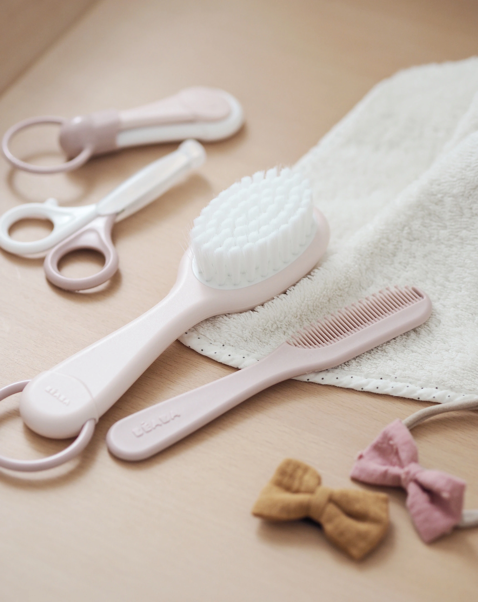 Haarbürste BABY CARE mit Kamm in old pink