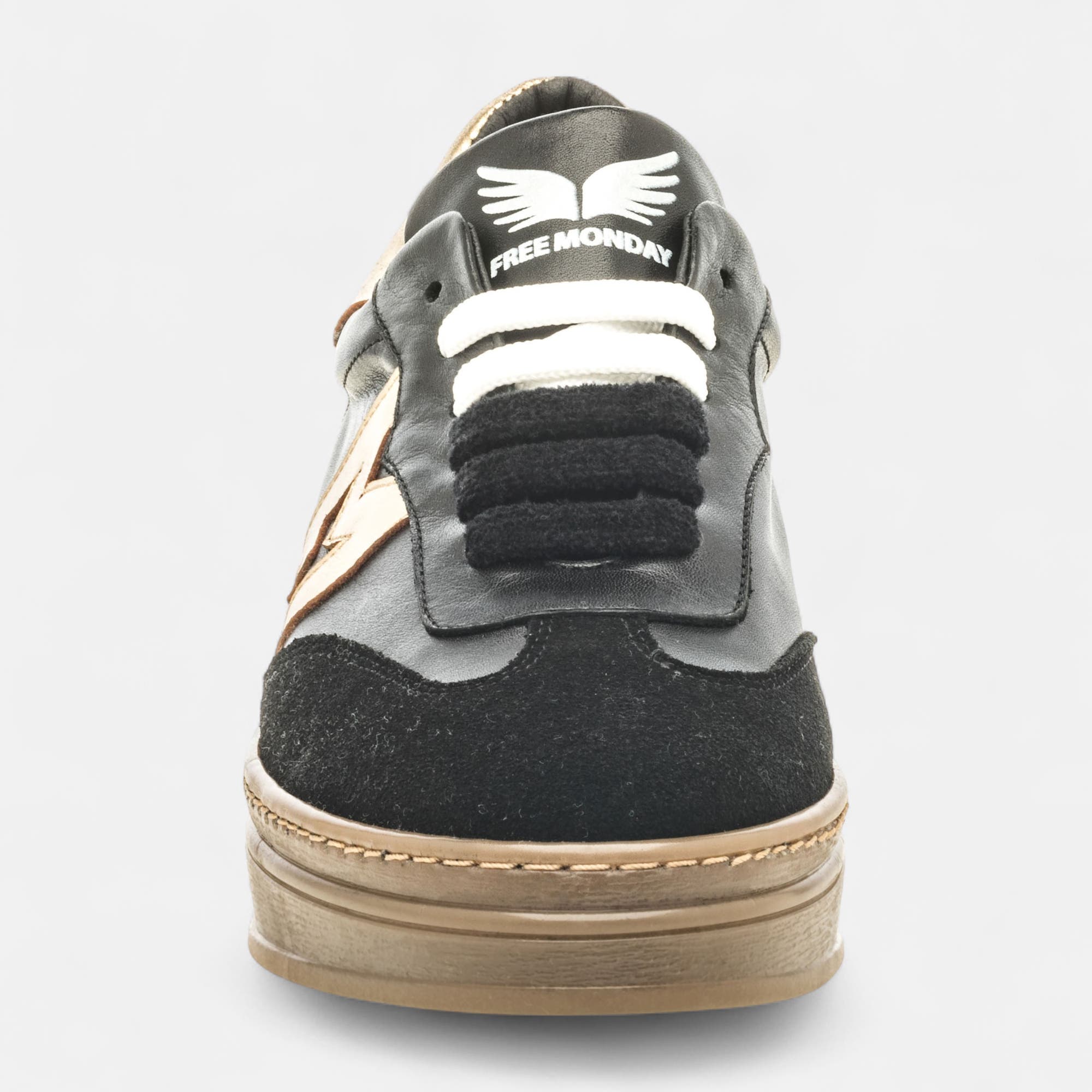 Baskets basses Femme en cuir noir