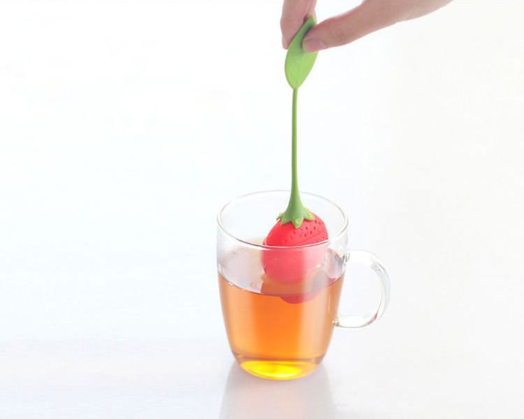 Nommon - Aardbeienvormig thee-ei