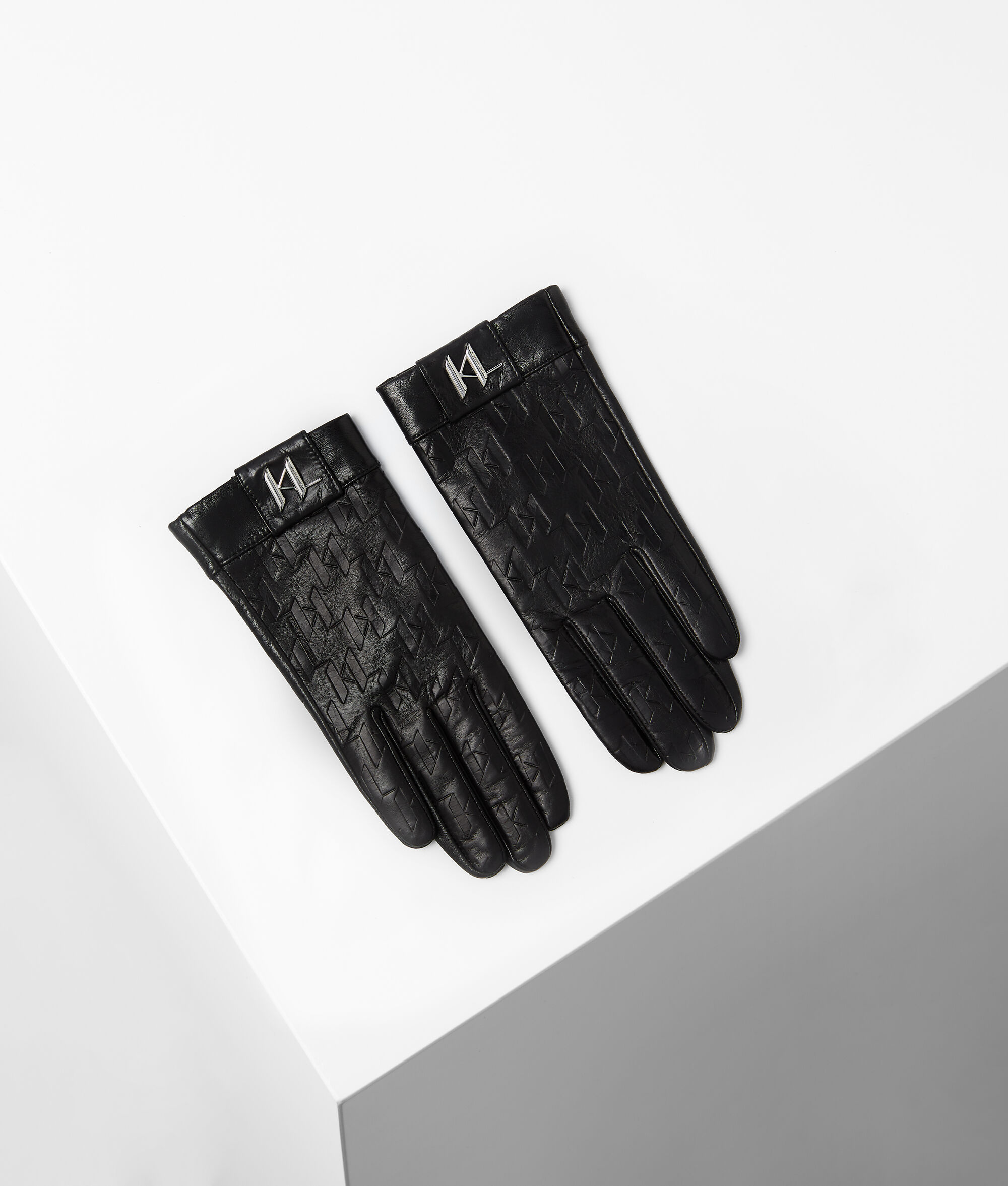 GANTS KL MONOGRAM EN RELIEF