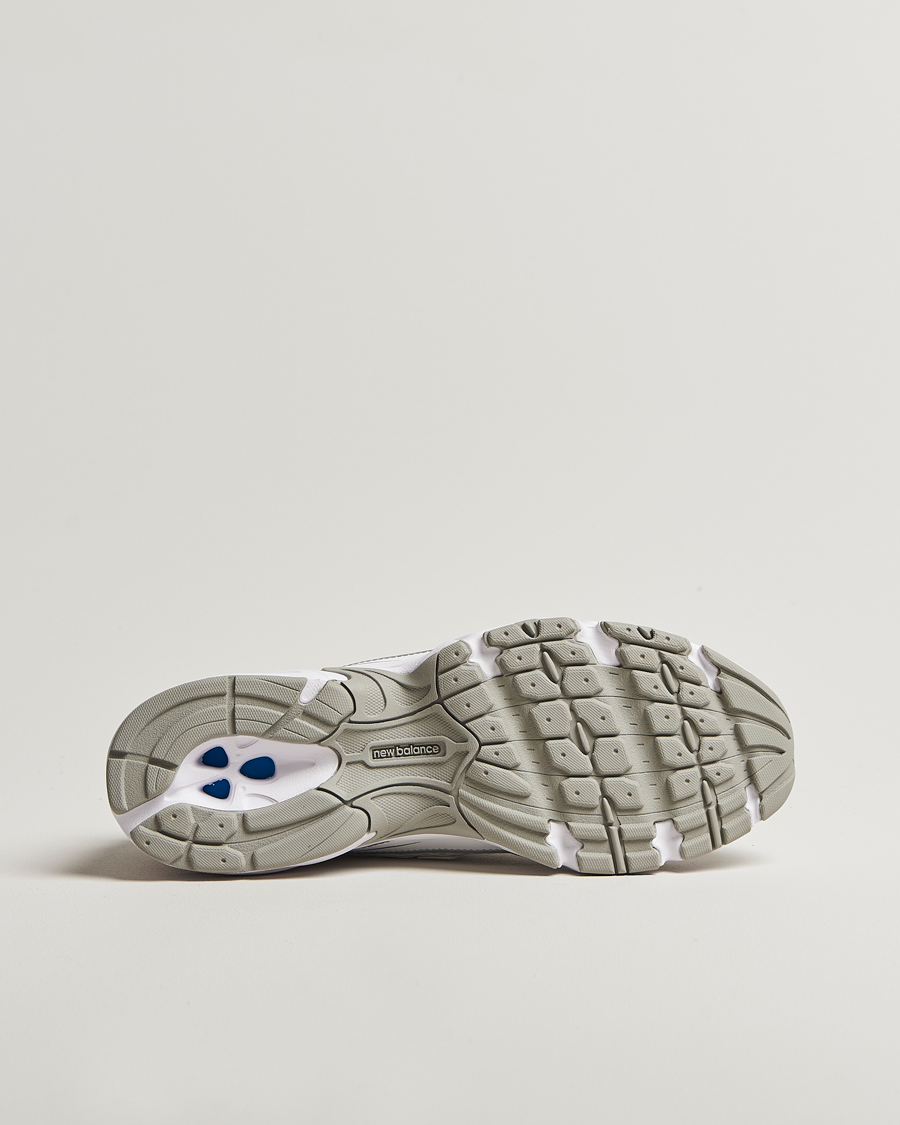 New Balance 740 Sneakers White