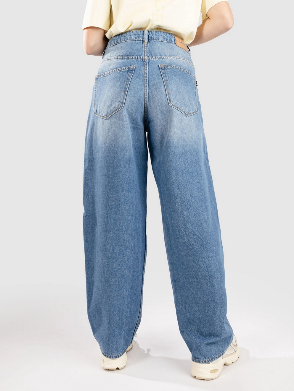 REELL Chloe Baggy Jeans sky blue stone