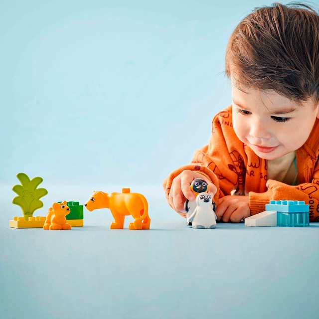 LEGO® Konstruktionsspielsteine »Wildtier-Familien: Pinguine und Löwen (10442), LEGO DUPLO Town« Made in Europe