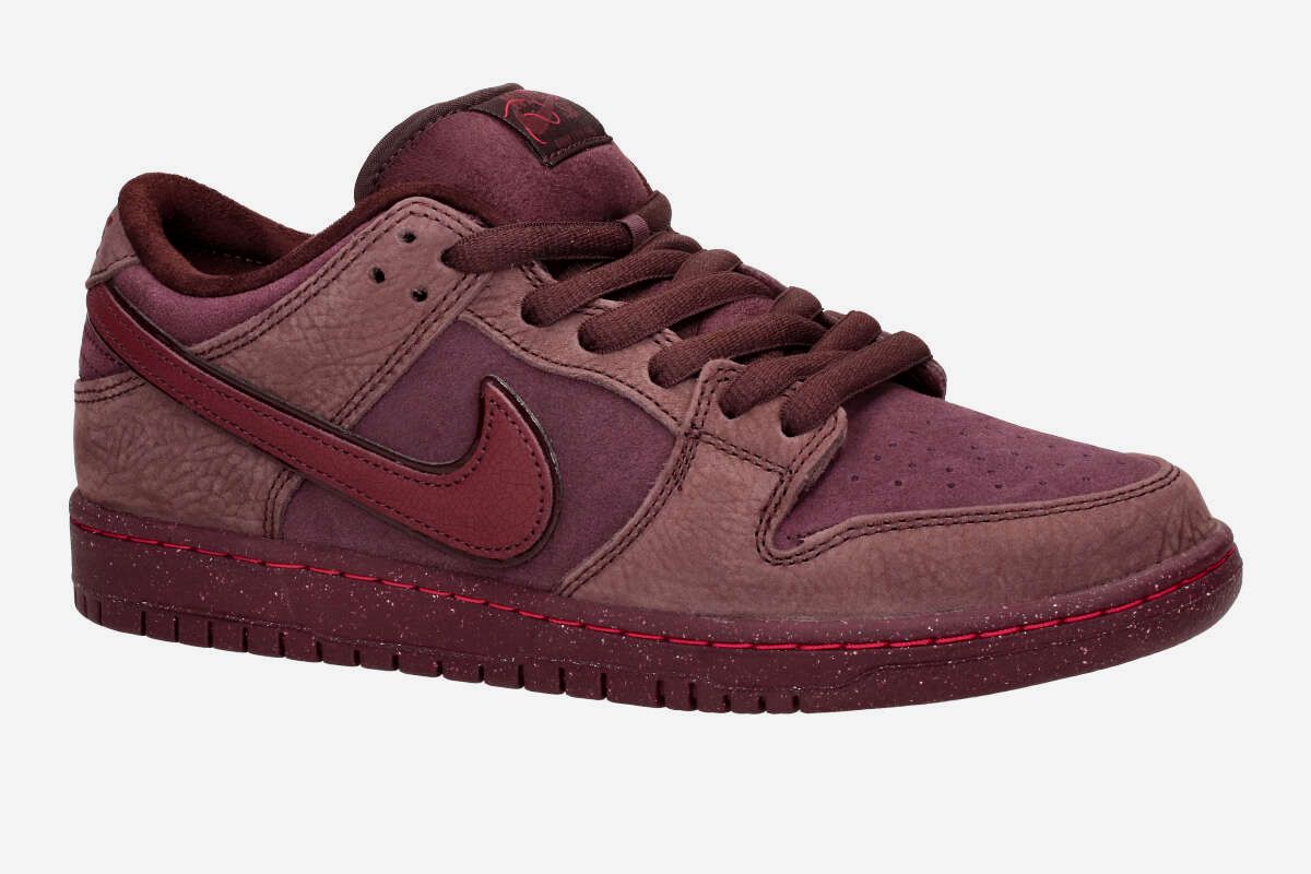 Nike SB Dunk Low Premium Schuh (burgundy crush dark team red)