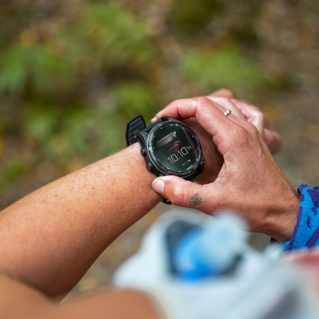 Garmin Fenix 8 - 47mm SOLAR Sapphire Graphit / Carbongrau