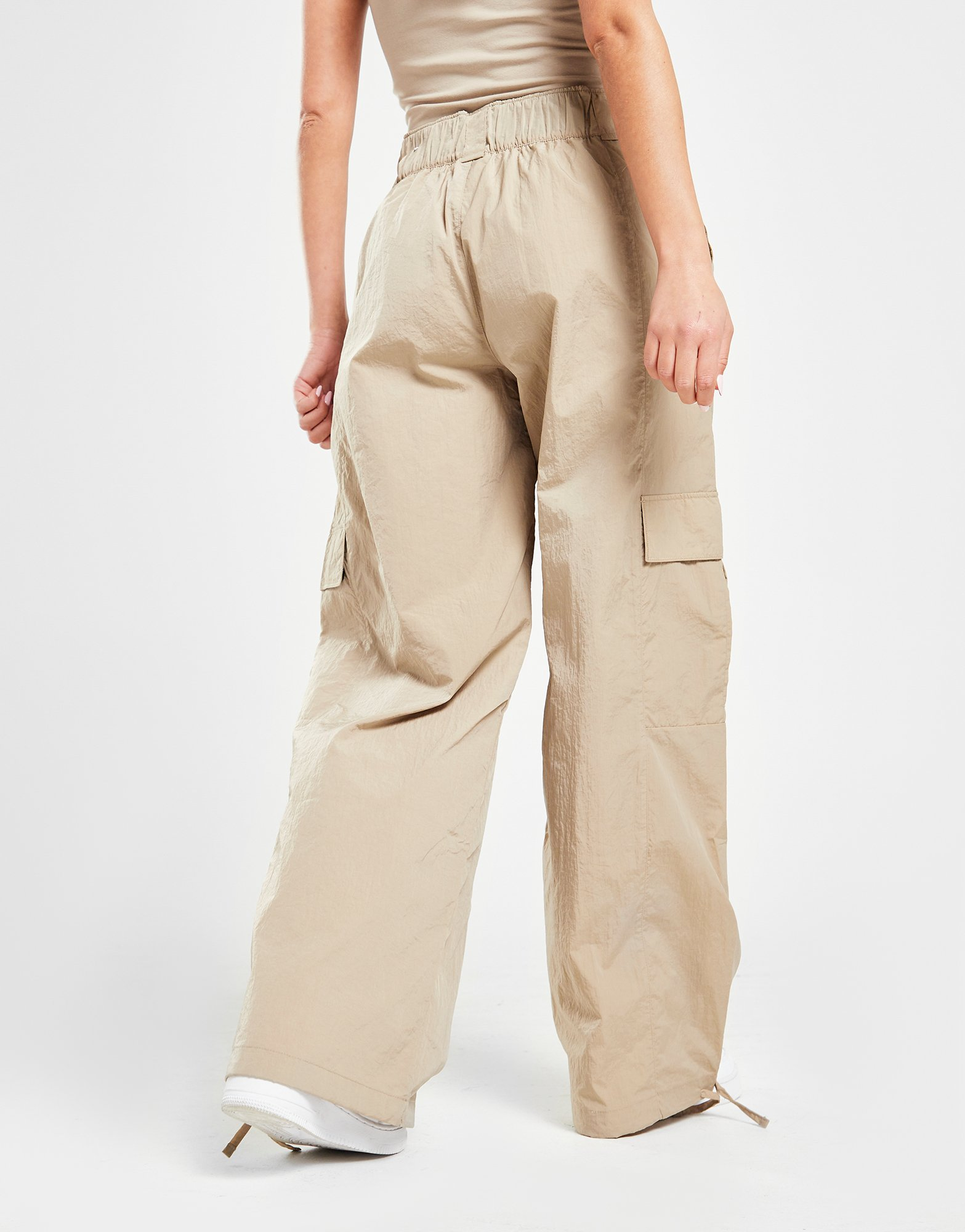 Nike Sportswear Oversized Cargo Track Pants