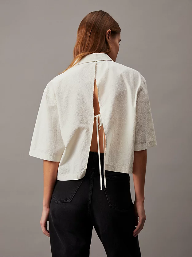 Camisa de algodão seersucker com gravata