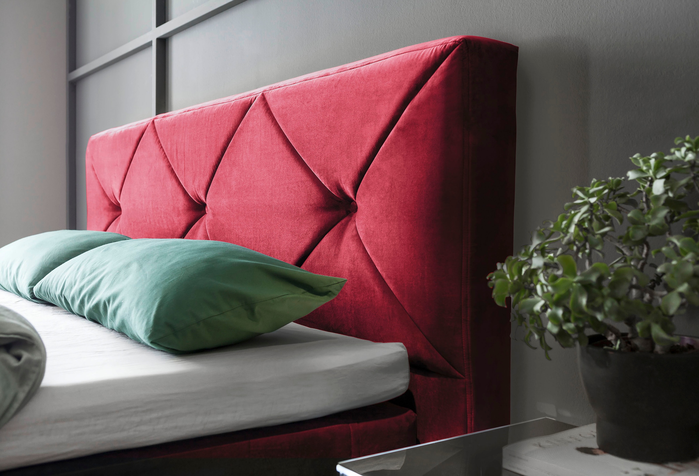 GALLERY M branded by Musterring Boxspringbett »Dubai« Kufe in Chrom, 3 Härtegrade, Kopfteil mit Knopfheftung