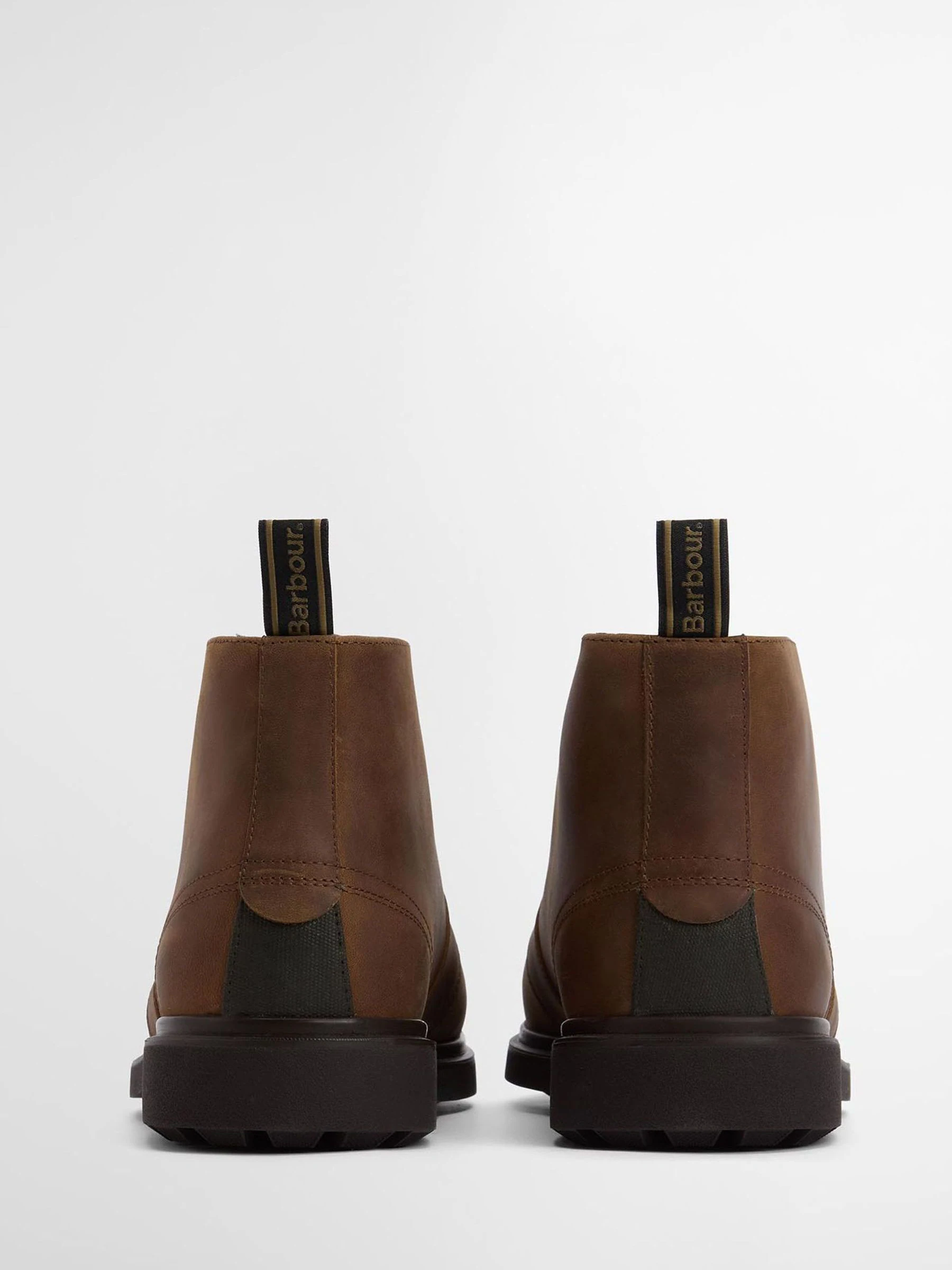 Lichtbruin - Barbour® Meays Leather Chukka Boot