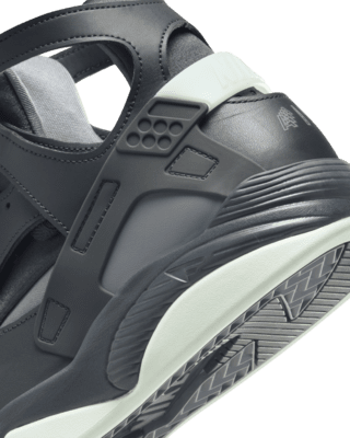 Nike Air Flight Huarache Men's Shoes