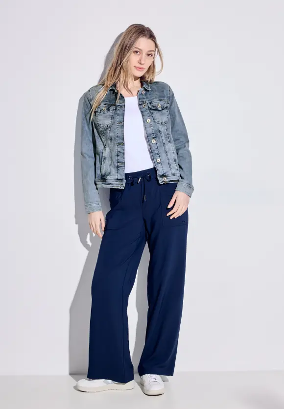 Hellblaue Jeansjacke - light blue washed