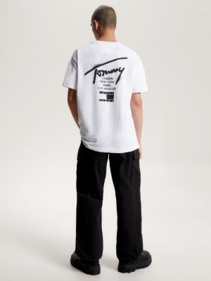 Camiseta clássica com logo nas costas