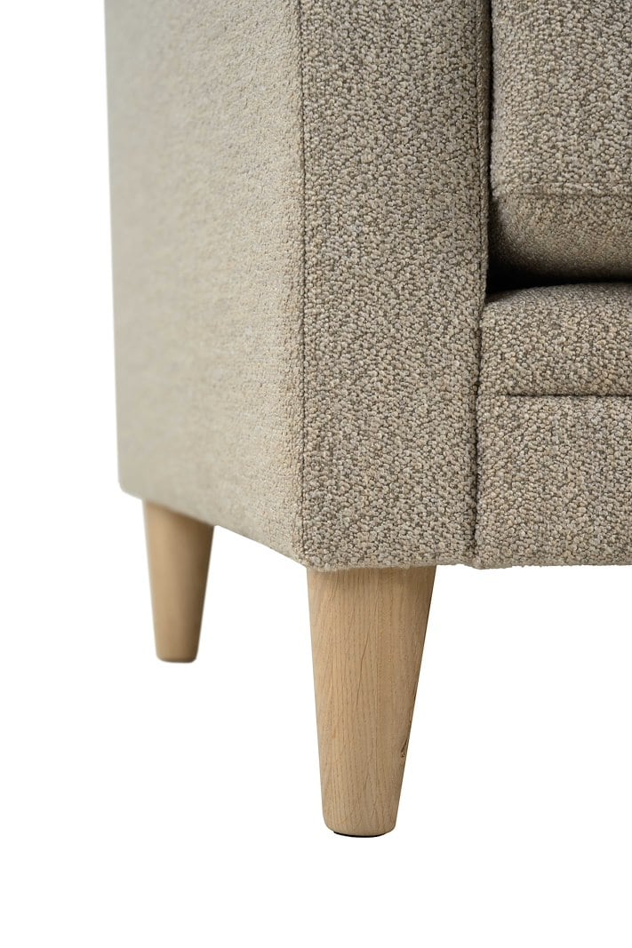 Eden 2-seter Tekstil Alpine 05 Beige med ben i lys eik (8572)