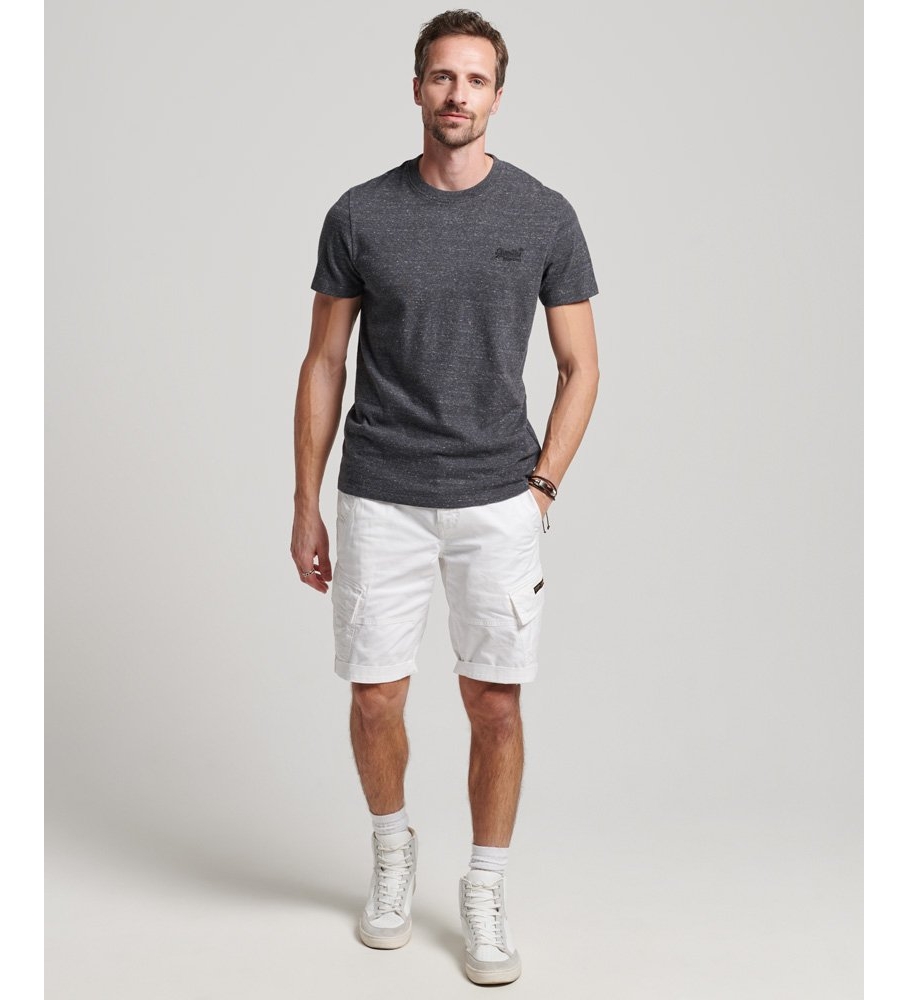 Camiseta Superdry Essential de algodão orgânico com logo, cinza escuro.