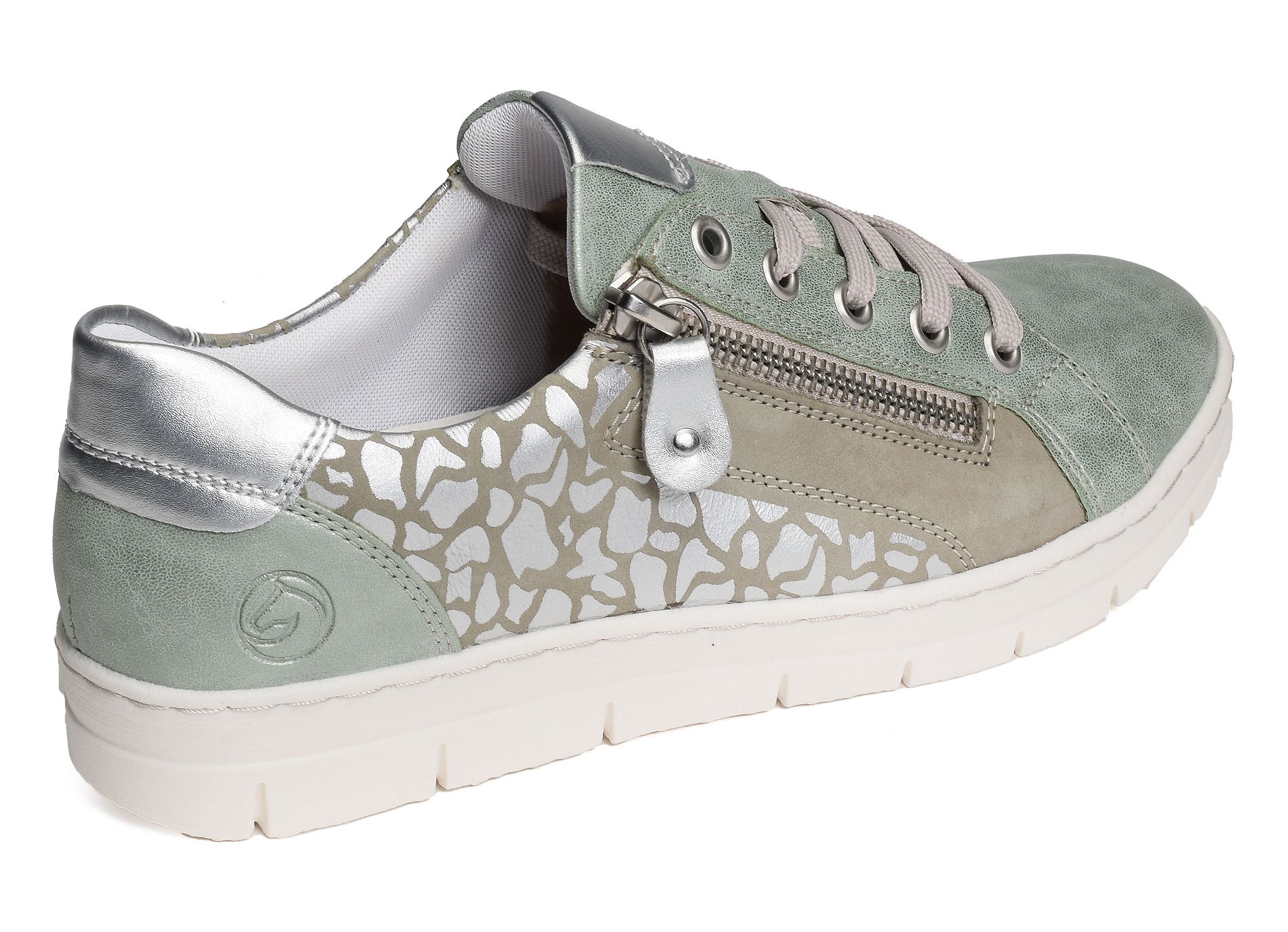 D5821 vert