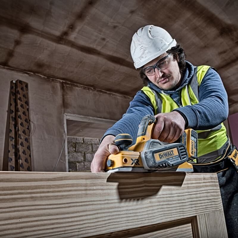DeWALT DCP580N 18V Li-ion accu schaafmachine body - koolborstelloos