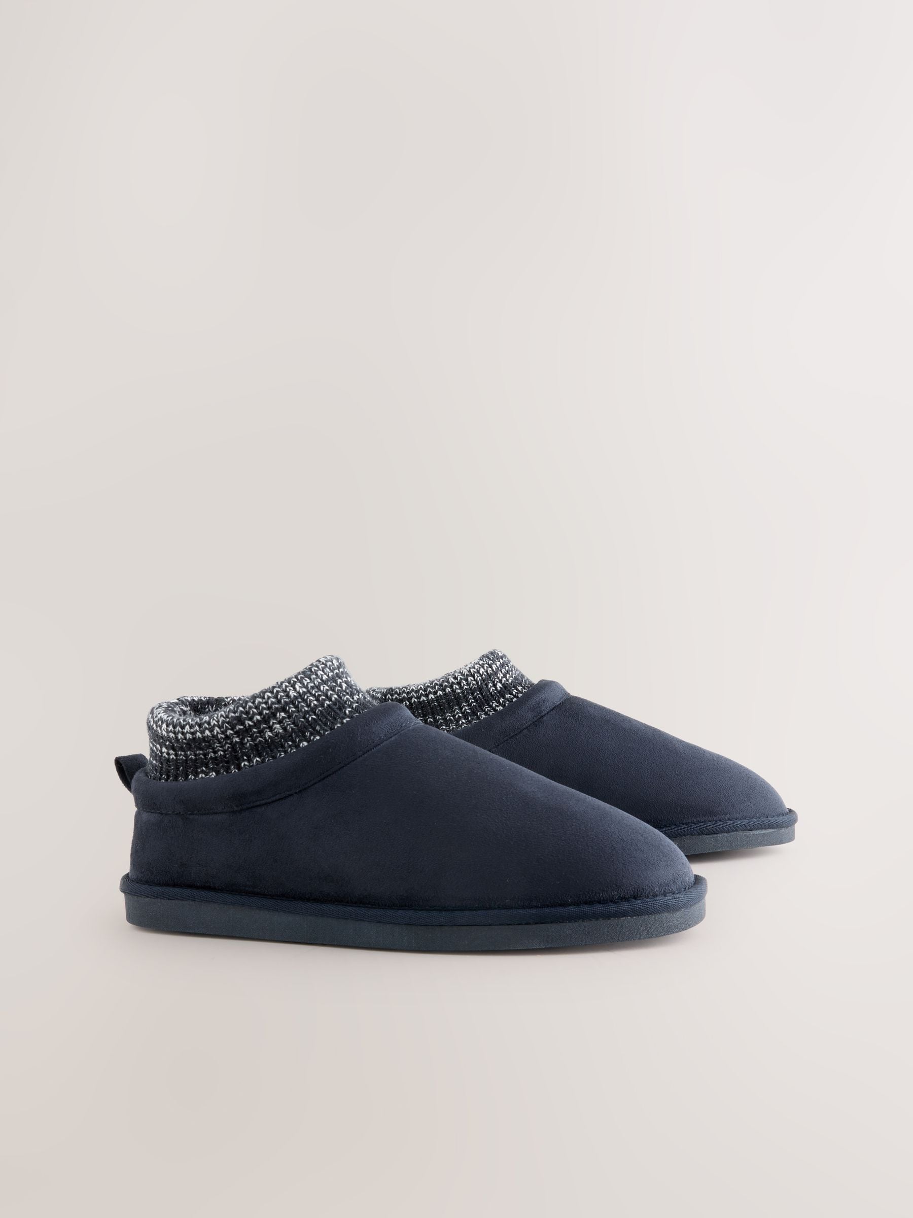 Marineblauw - Gebreide laarspantoffels met omslag