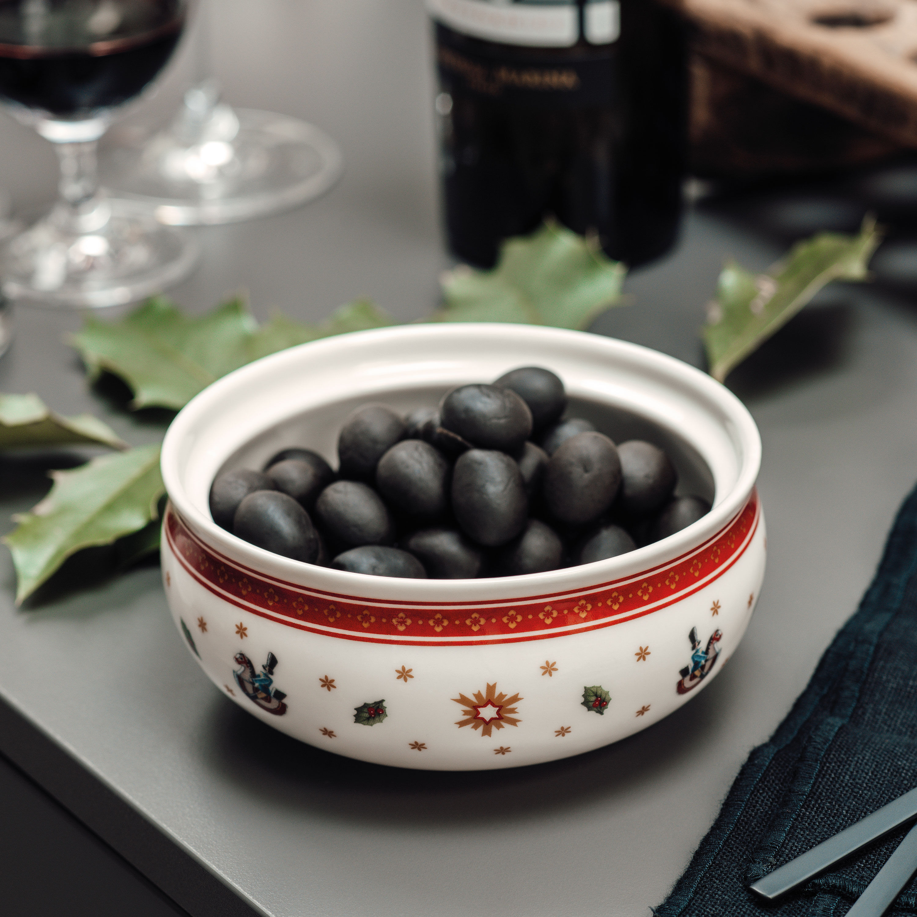 Toy's Delight Sugar bowl Red, 14.3 oz, Premium Porcelain