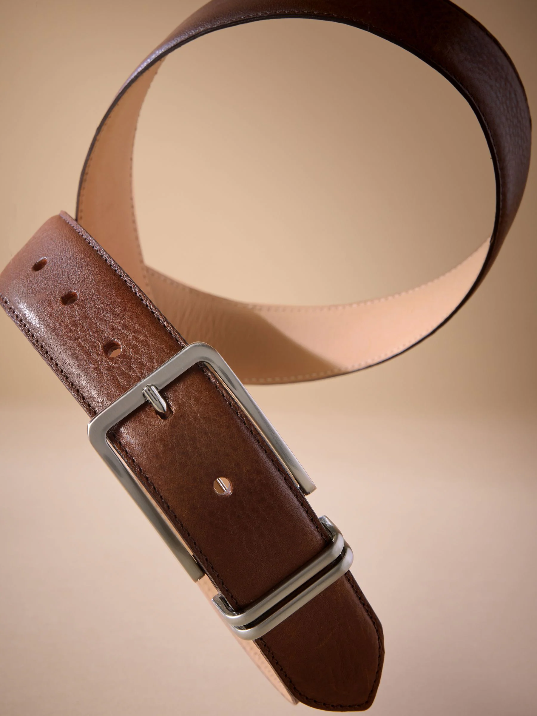 Bruin - Signature Leather Belt With Metal Keeperloop