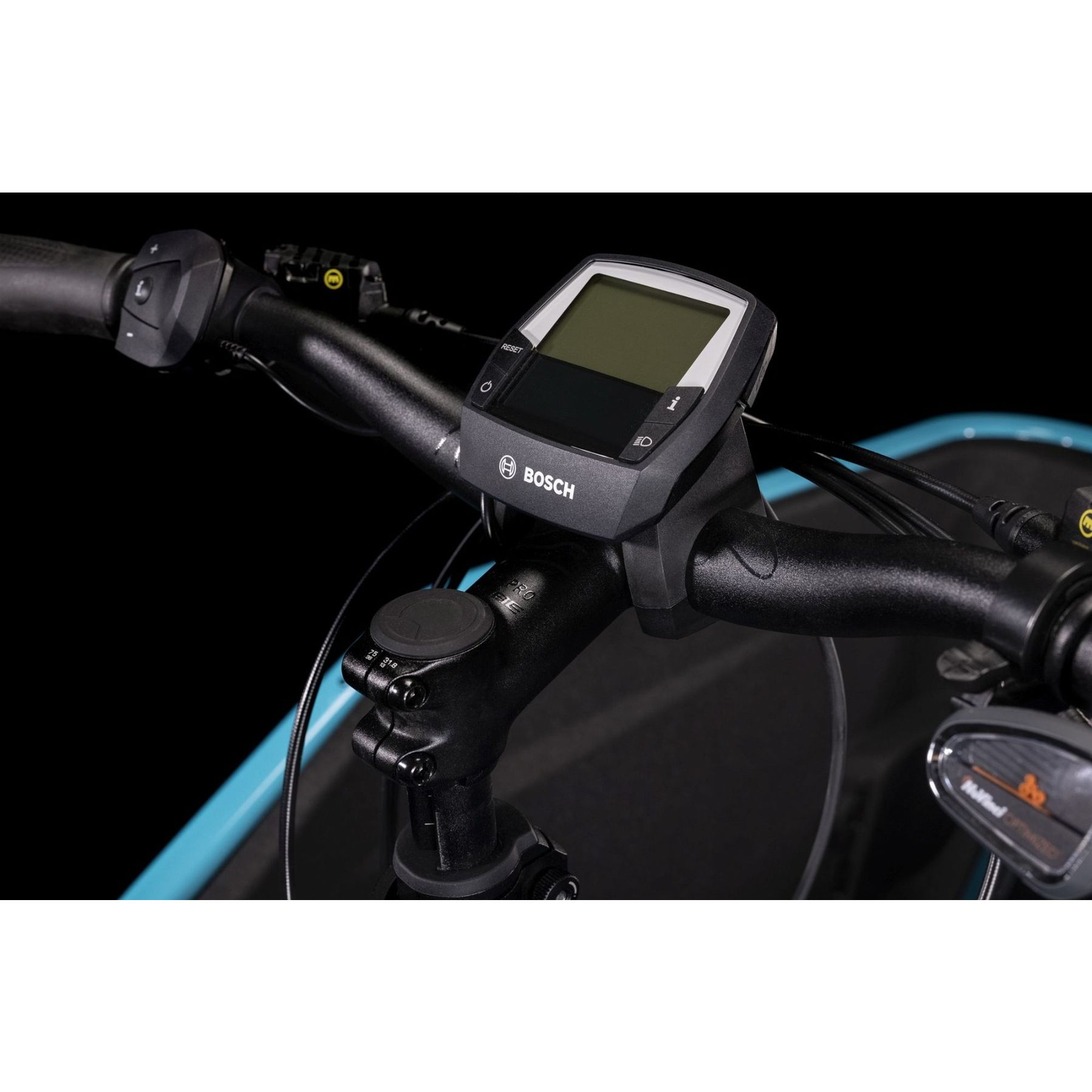Cube Cargo Hybrid 2025