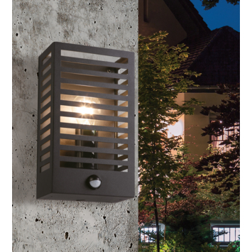 Eglo buitenlamp Alamonte met bewegingssensor