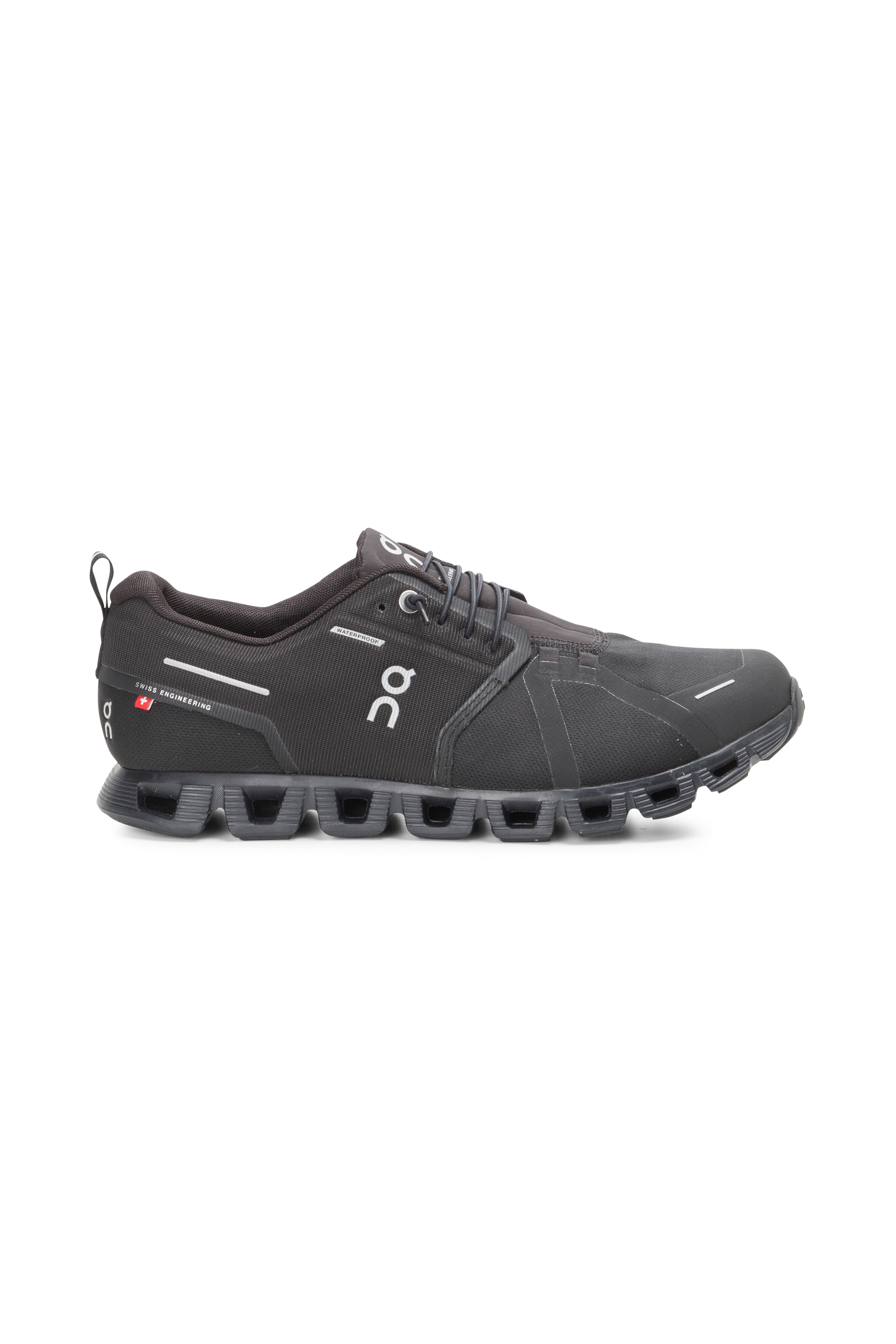 ON baskets Cloud 5 Waterproof Noir