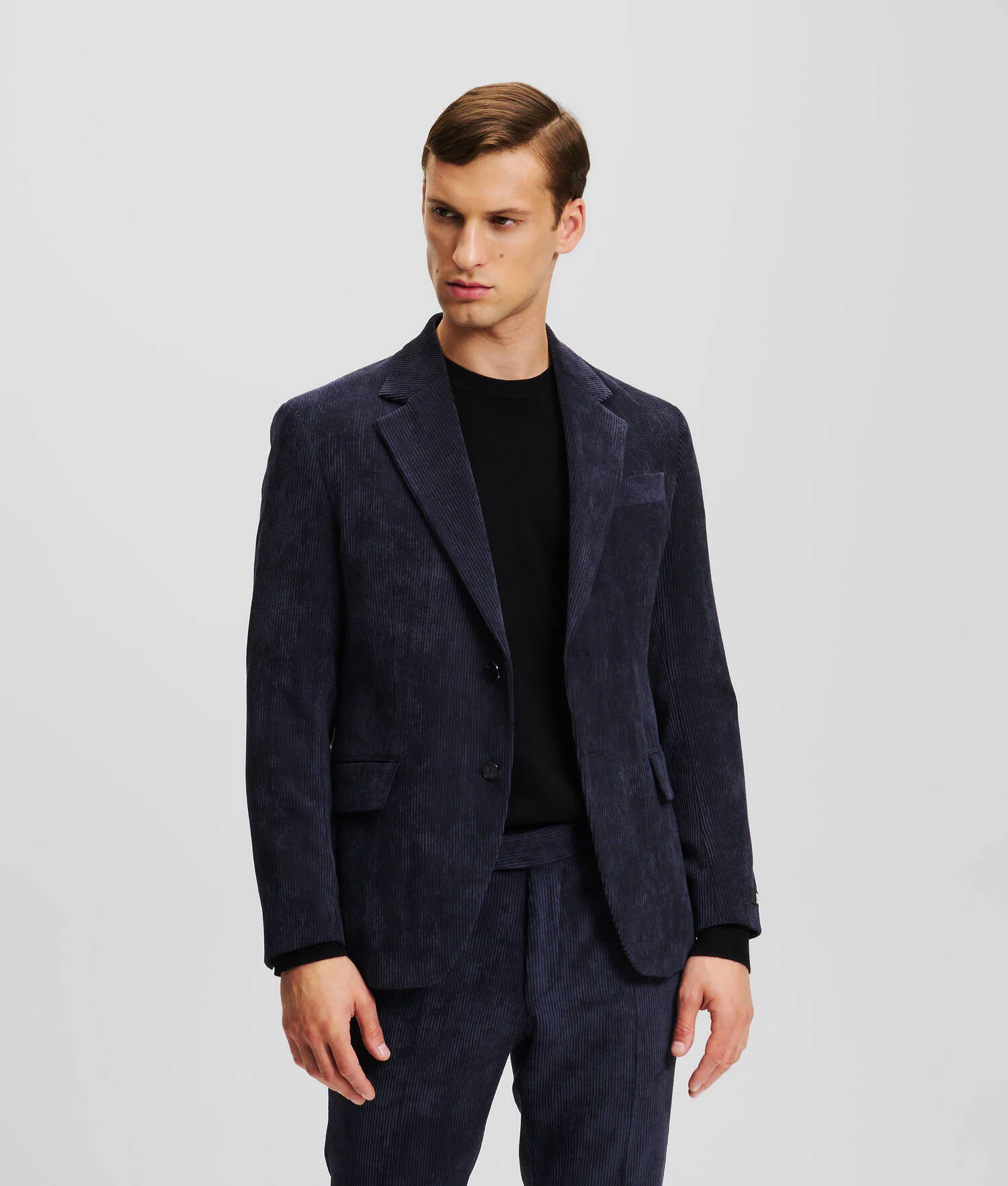VESTE HABILLÉE