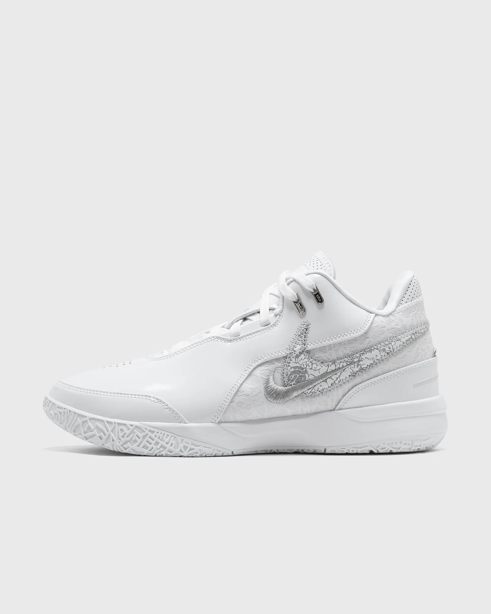 Nike ZM LEBRON NXXT GEN AMPD