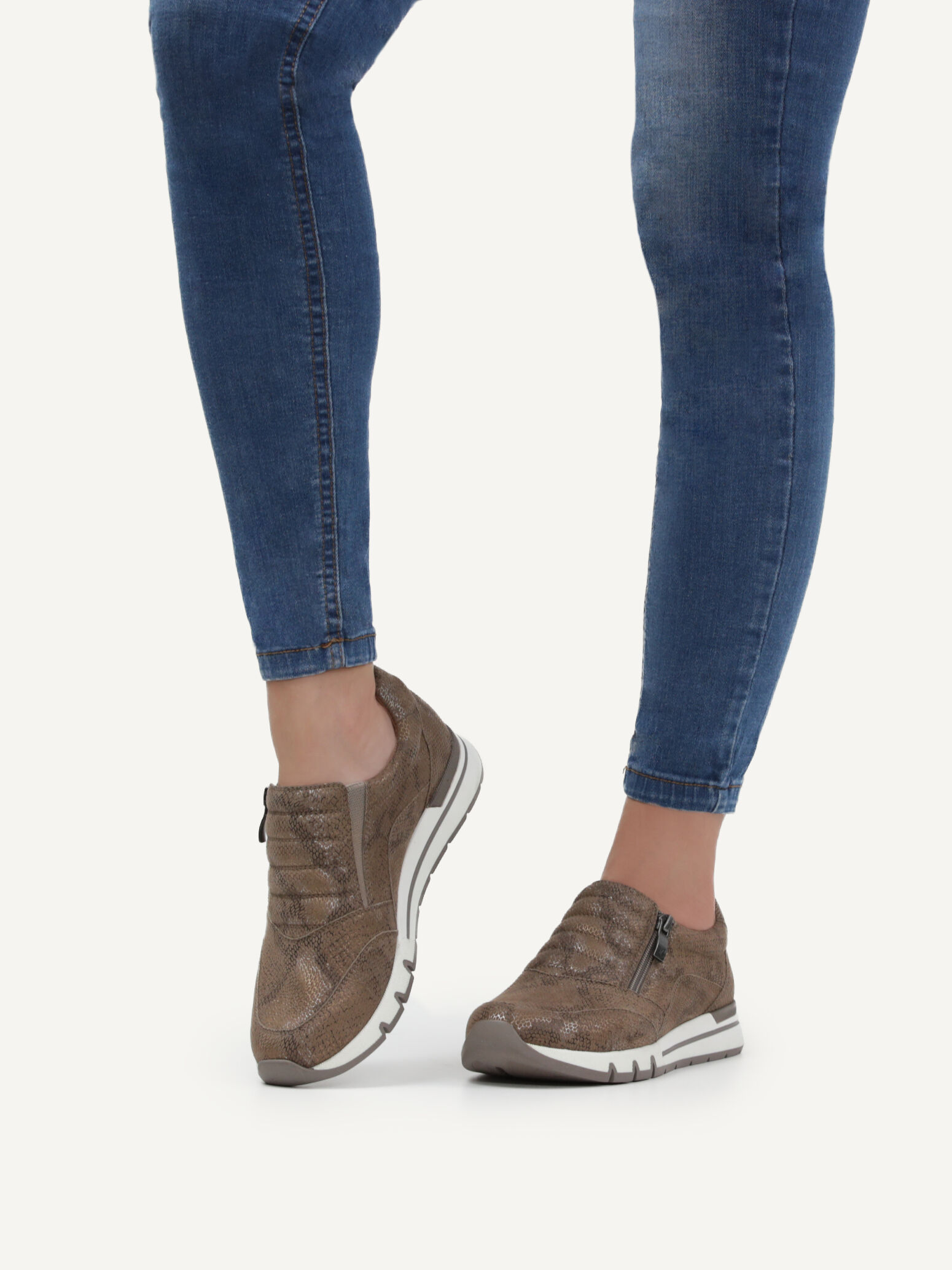 Slipper