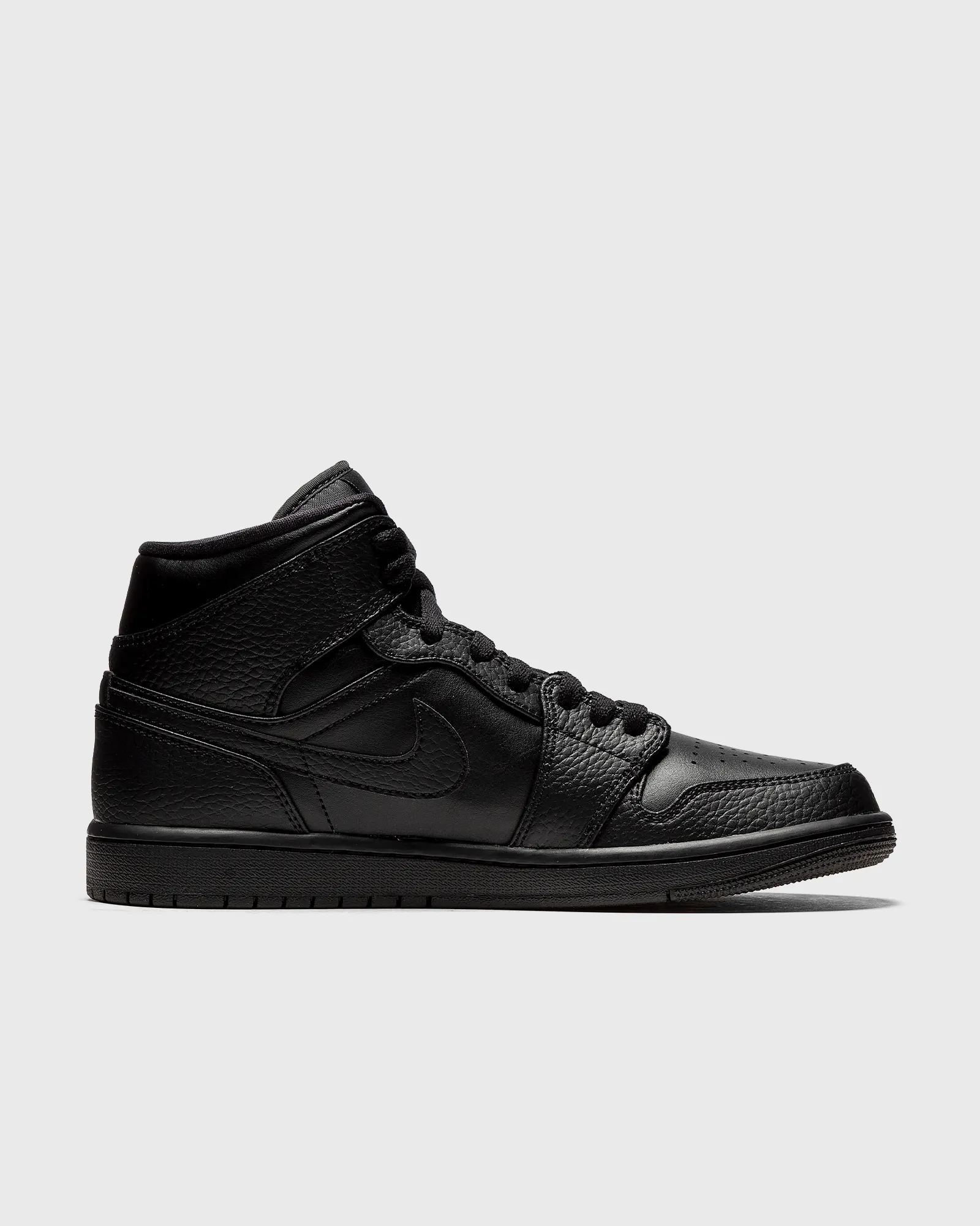 Jordan AIR JORDAN 1 MID TRIPLE BLACK