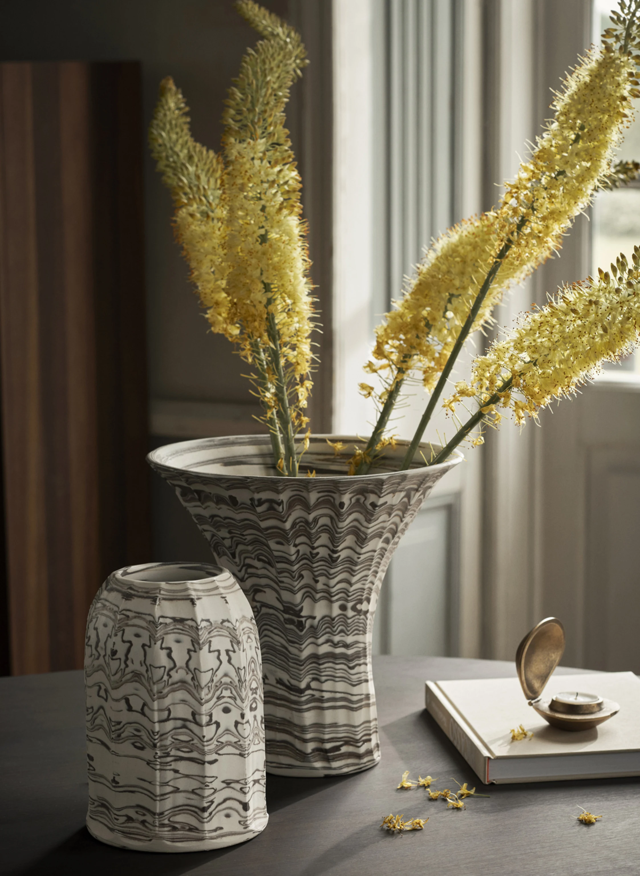 Ferm LIVING Teelichthalter CLAM