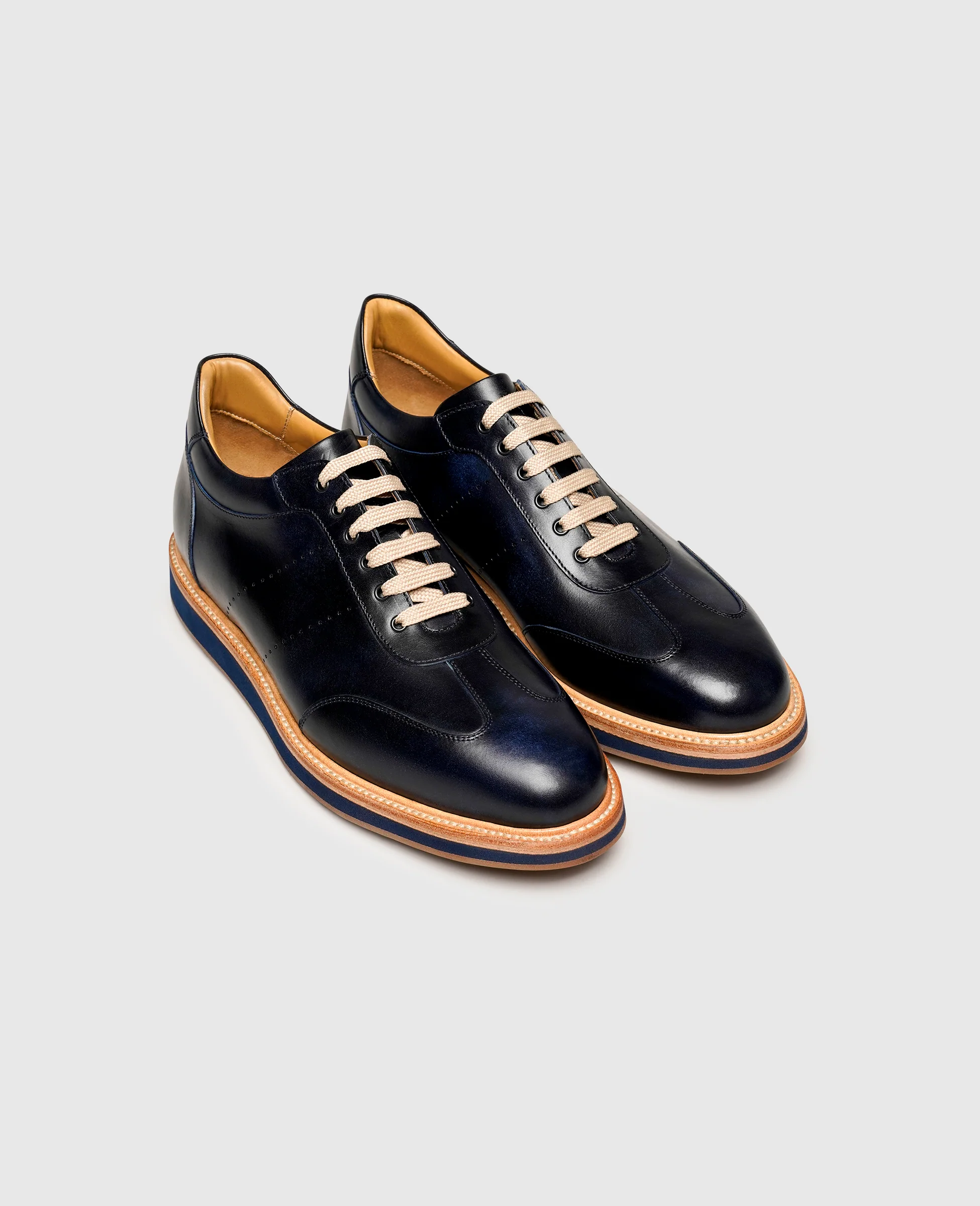 London Sneaker TC