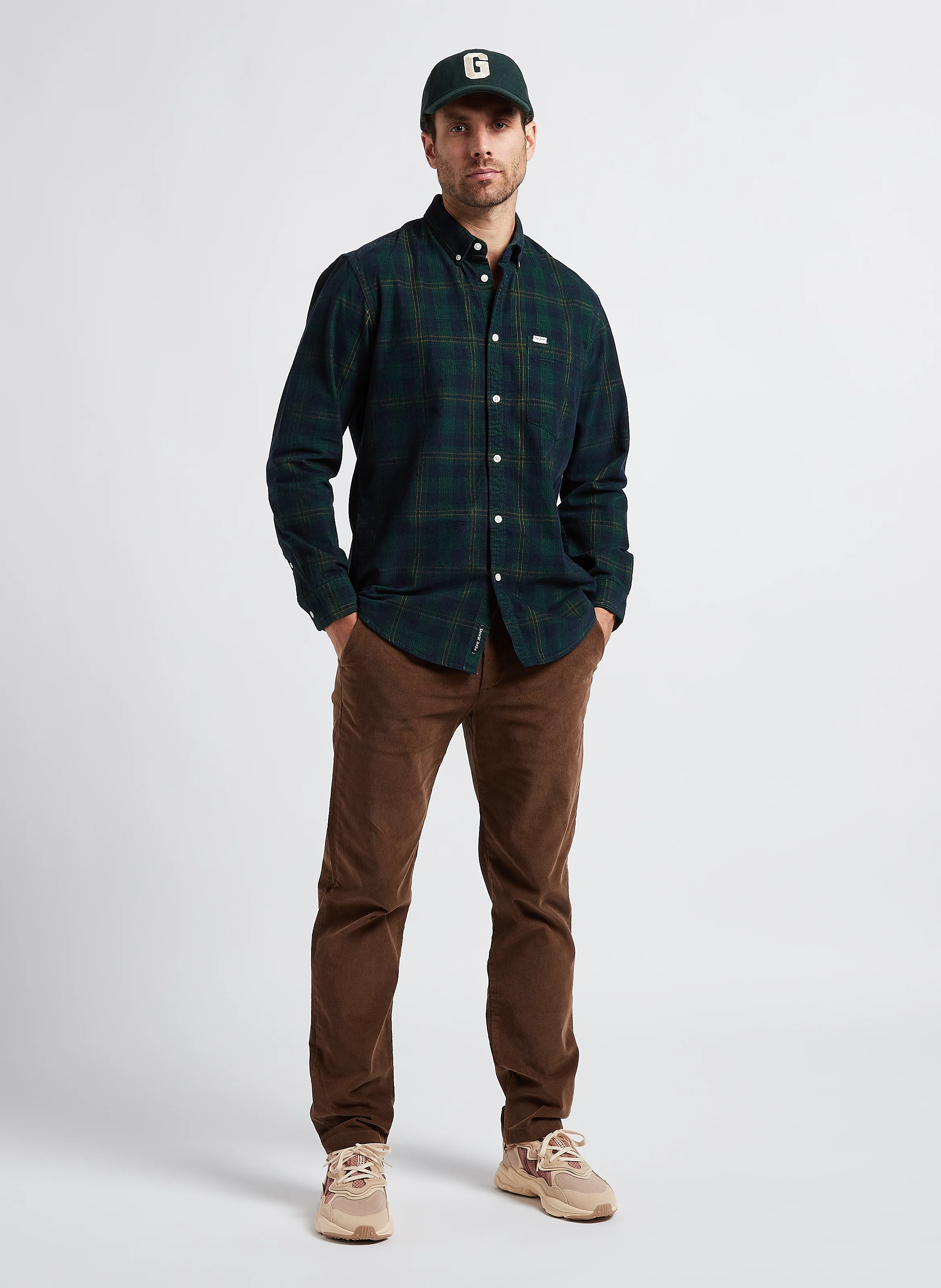 Pantalon droit en velours de coton bio mélangé | Marron