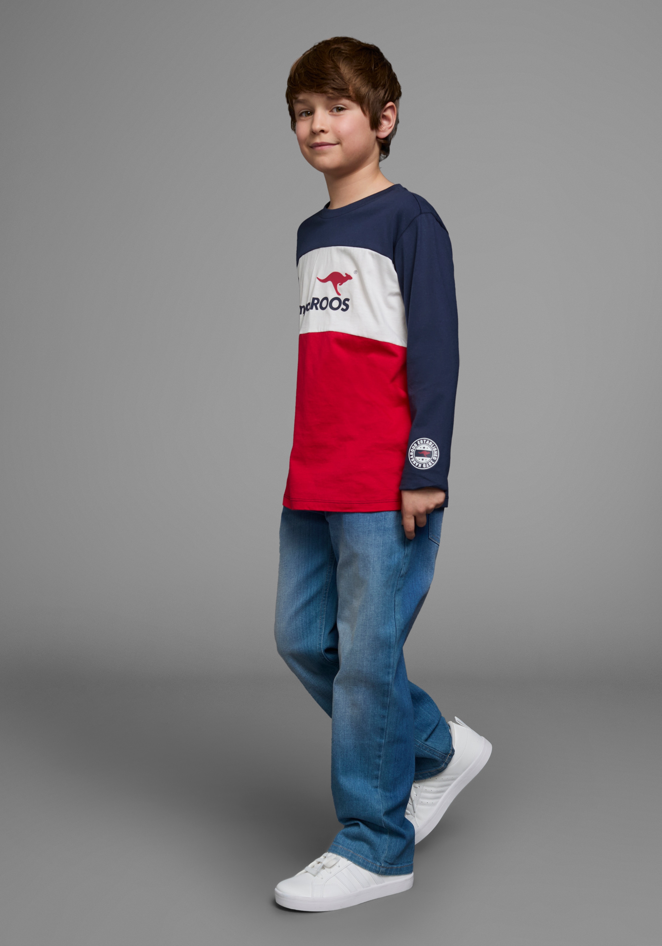 KangaROOS Langarmshirt »Im tollem Colorblocking-Design«, Langarm,  Basic-Passform,  mit auffälligem Druck