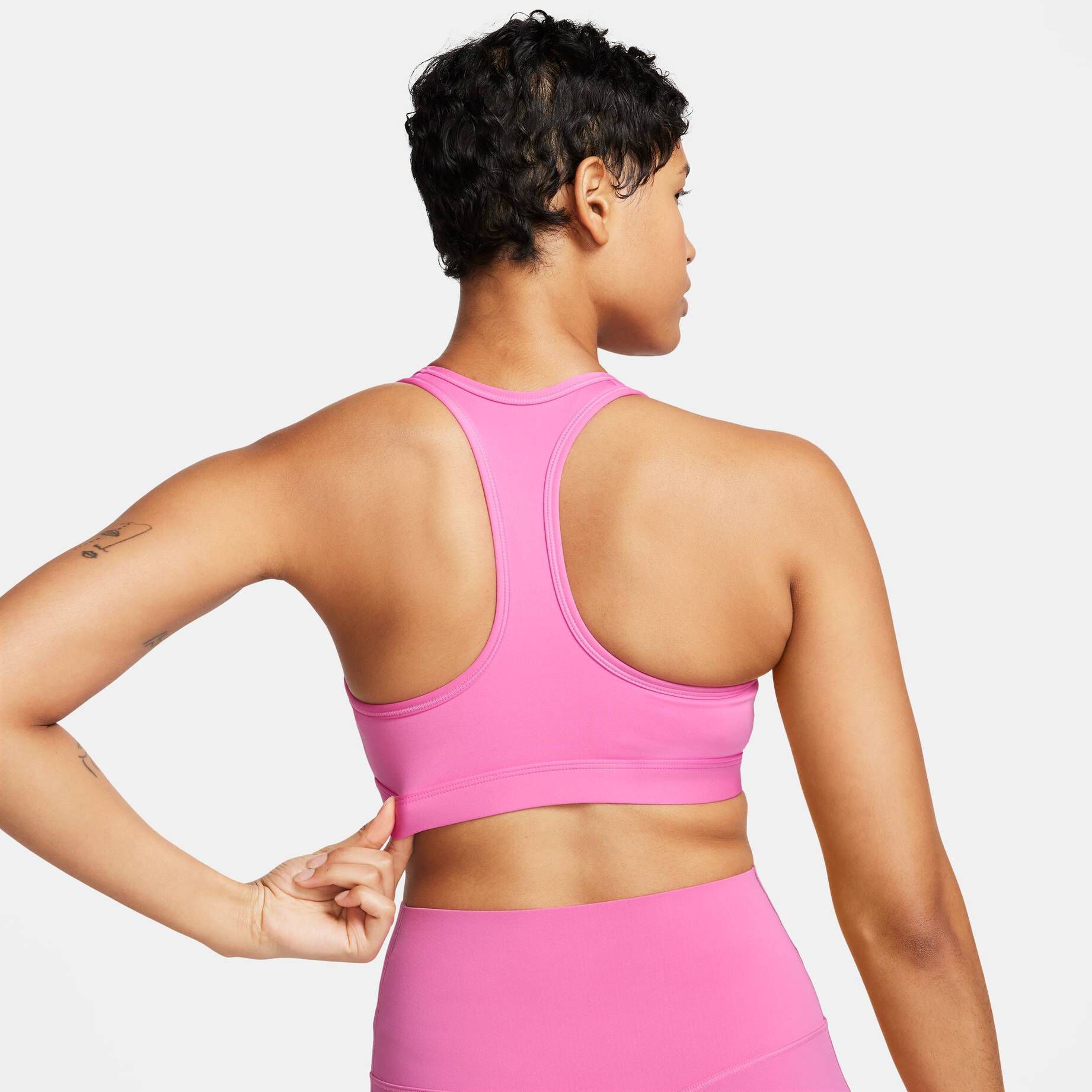 Nike| Damen Sport-BH SWOOSH MEDIUM SUPPORT