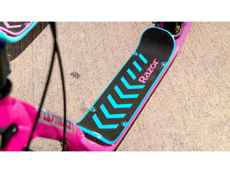 Razor Scooter Flashback Pink BMX Style Kick Scooter