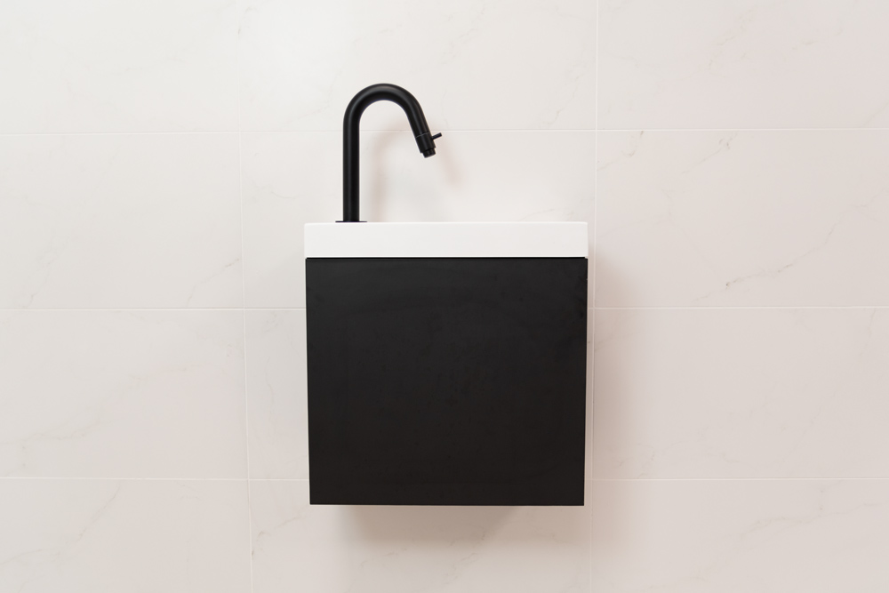 Sanigoods Minimo toiletmeubel 40cm mat zwart met witte fontein met kraangat