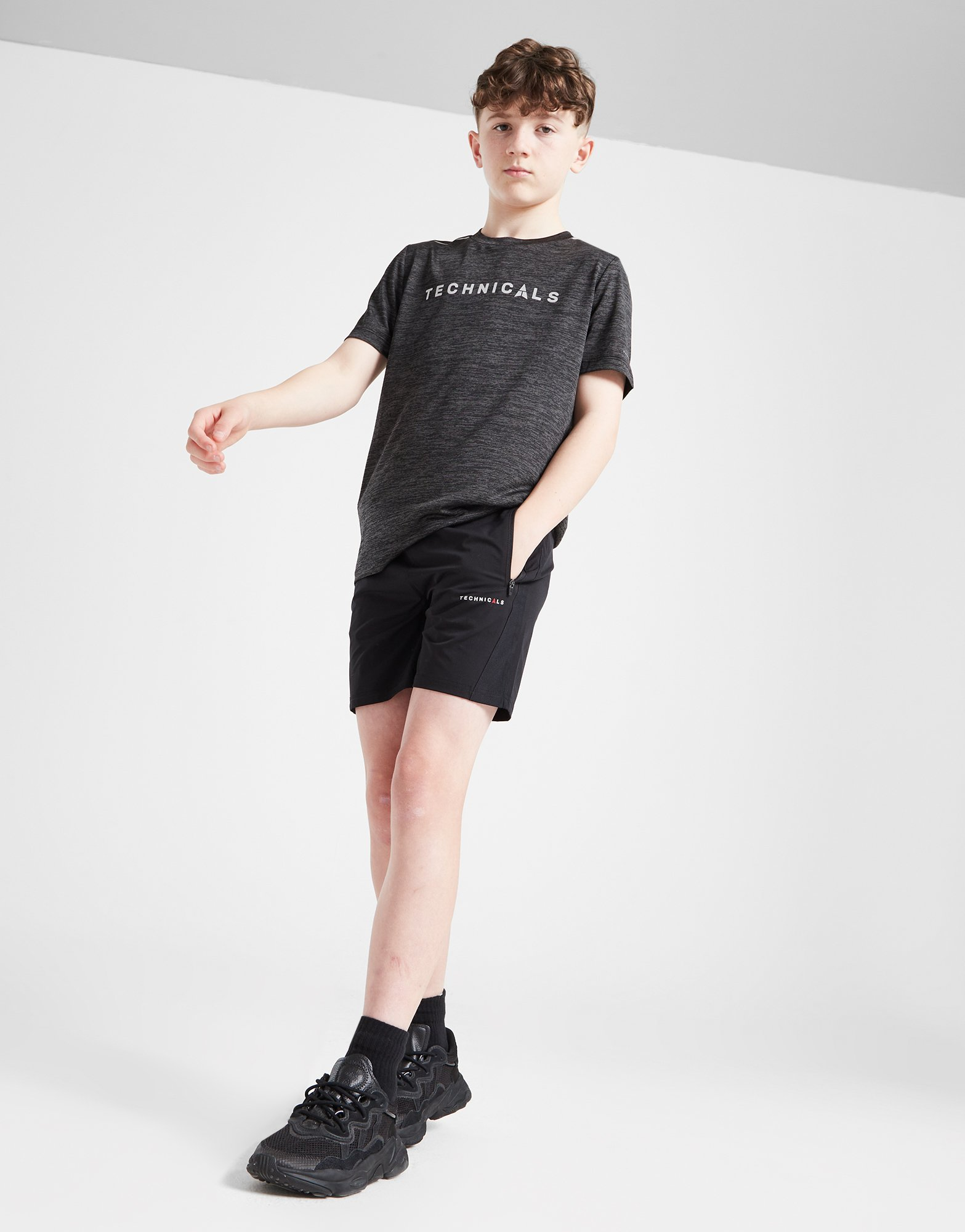 Technicals Short Junior