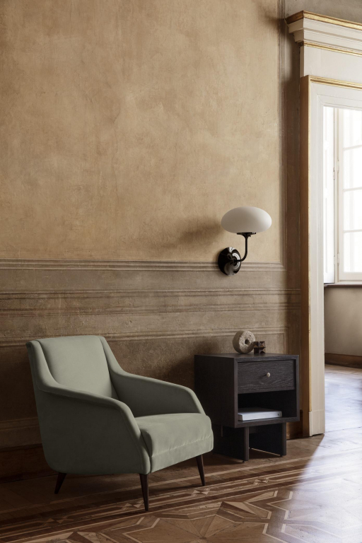 Gubi Stemlite wandlamp