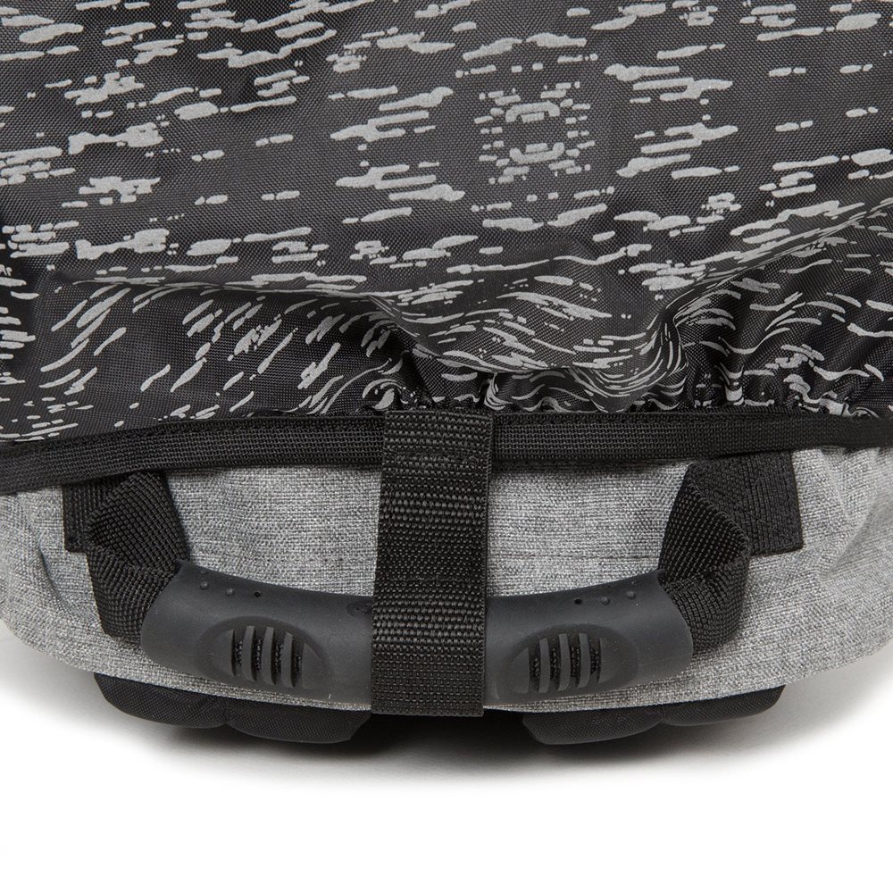 Eastpak Cory Regenhoes drops black