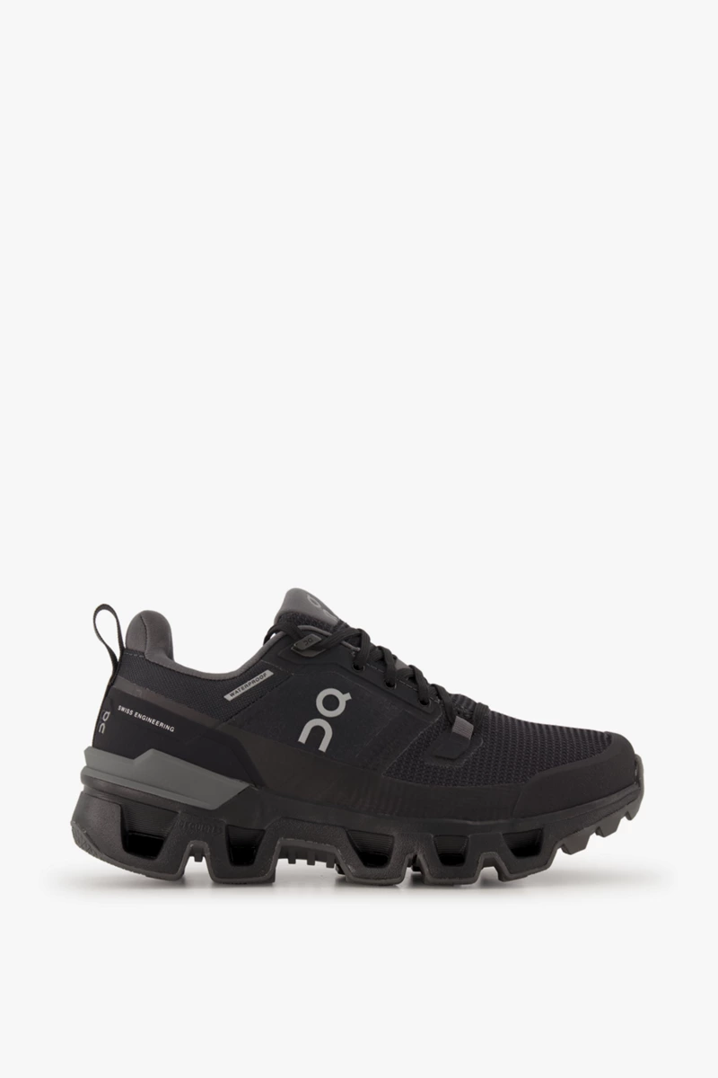 ON Cloudwander Waterproof Herren Trekkingschuh