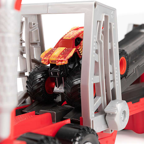 Monster Jam 1:64 Launch N Go Hauler legesæt