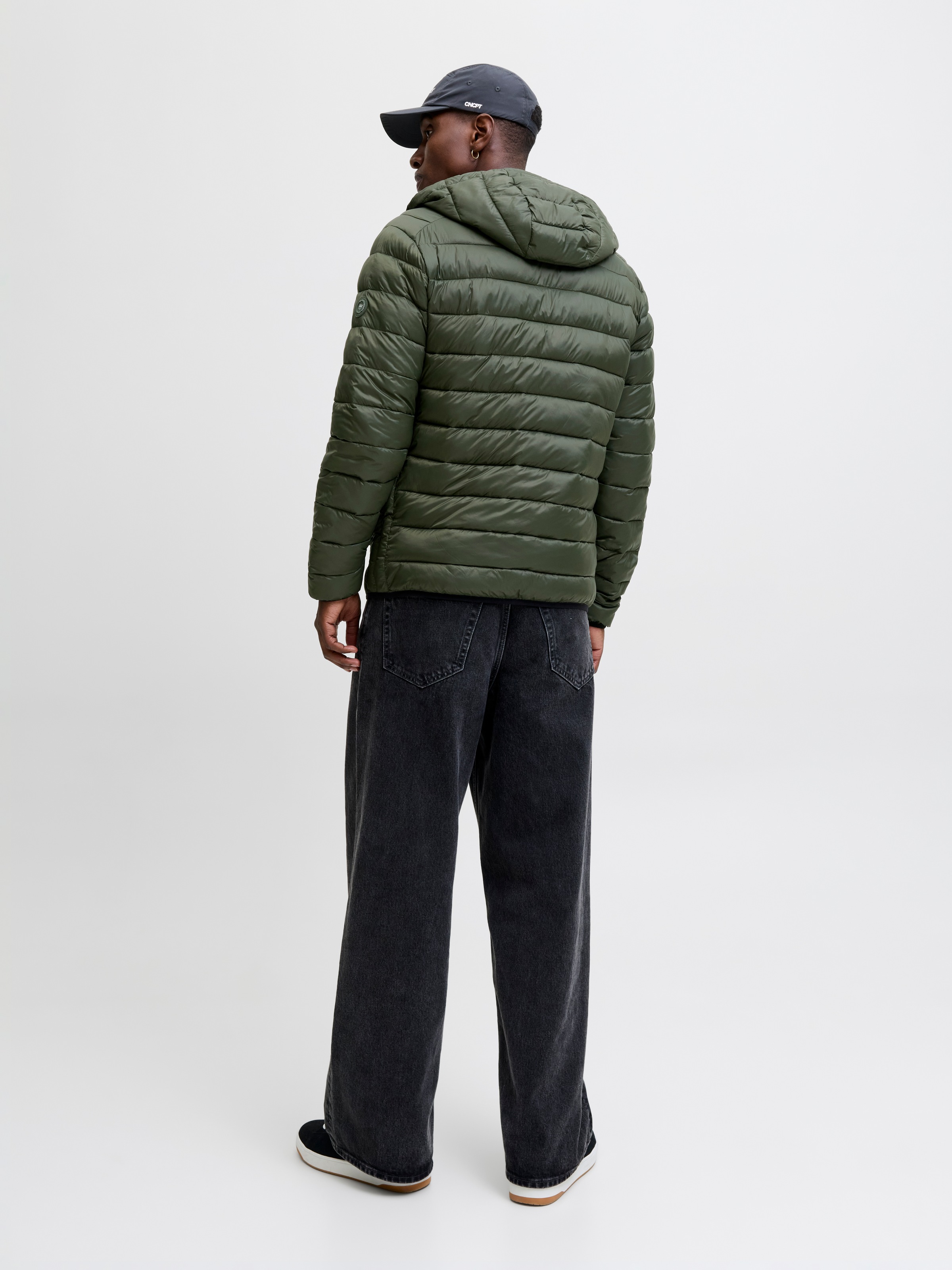 Jack & Jones Steppjacke »JJEBRADLEY LIGHT PUFFER HOOD NOOS« mit Kapuze