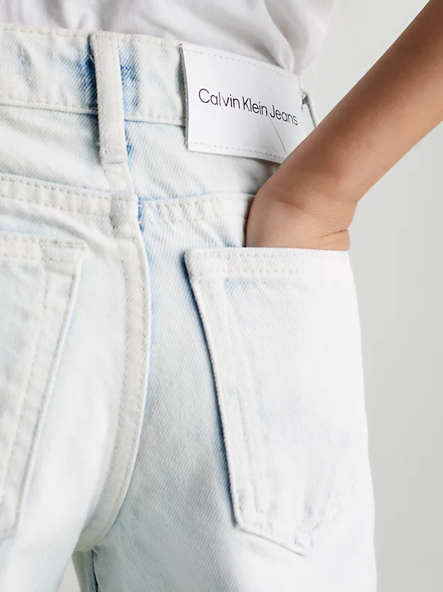 Calça jeans de cintura alta com pernas largas