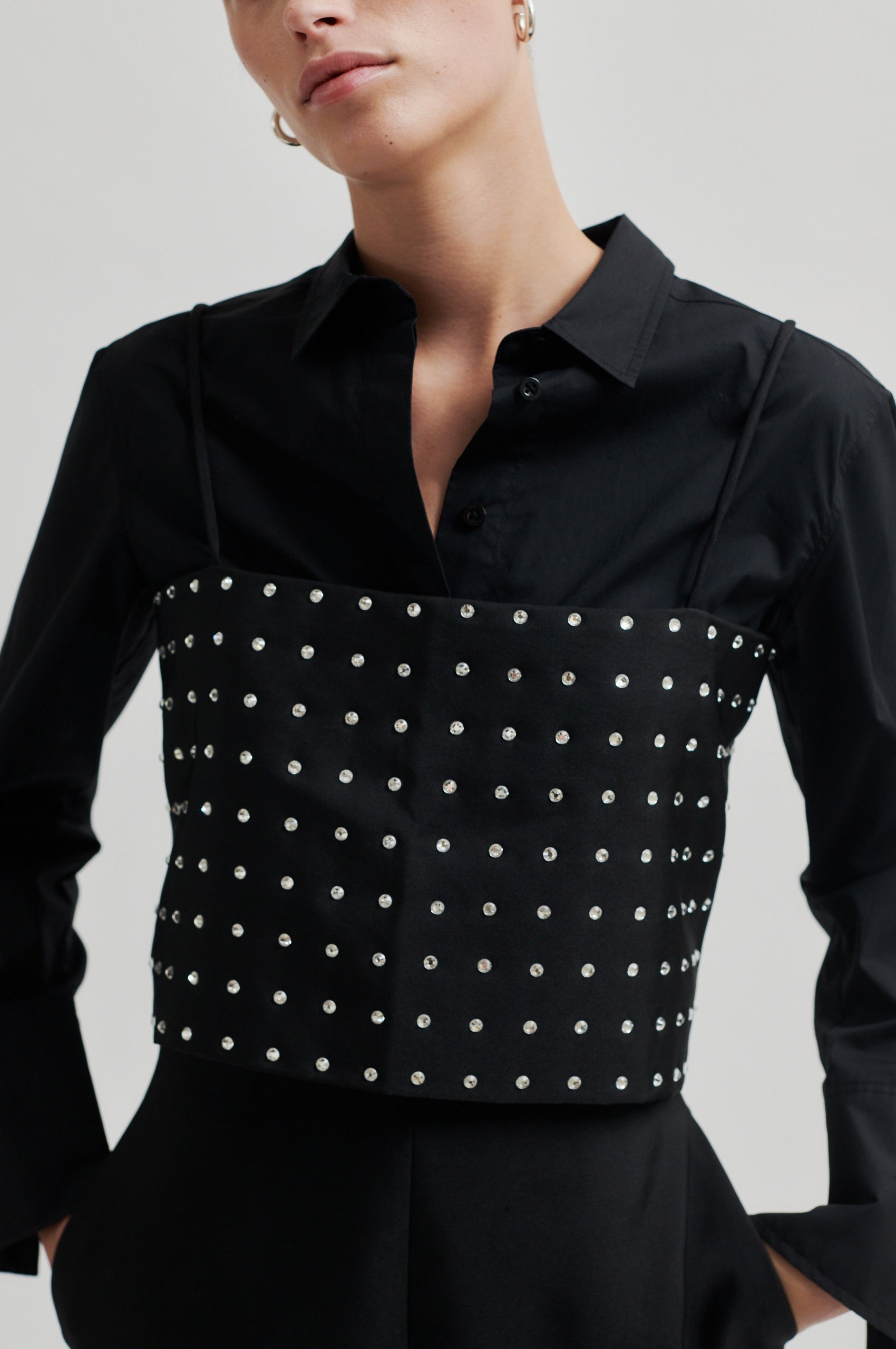 Second Female  Elegance top - sort